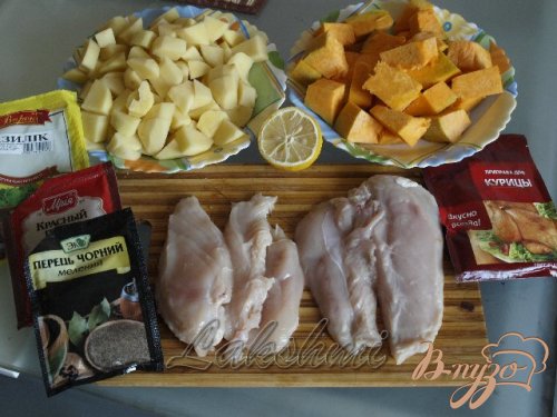 Ужин из куриного филе с тыквой и картофелем Ужин из куриного филе с тыквой и картофелем