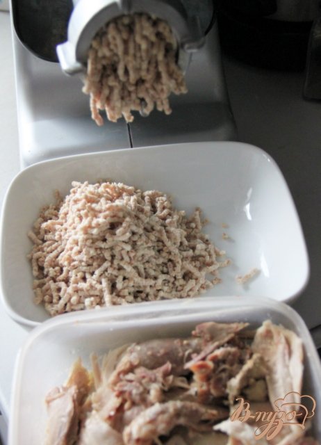 Запеканка из отварного мяса и стручковой фасоли. Запеканка из отварного мяса и стручковой фасоли.