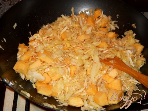 Капуста, тушеная с тыквой и стручковой фасолью Капуста, тушеная с тыквой и стручковой фасолью