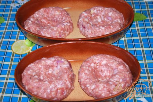 Гнёзда из фарша с рисом и грибами Гнёзда из фарша с рисом и грибами