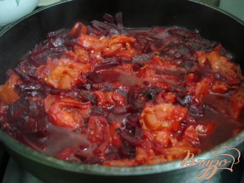 Борщ, который пьют из чашки Борщ, который пьют из чашки