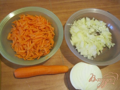 Капуста тушеная с сосисками Капуста тушеная с сосисками