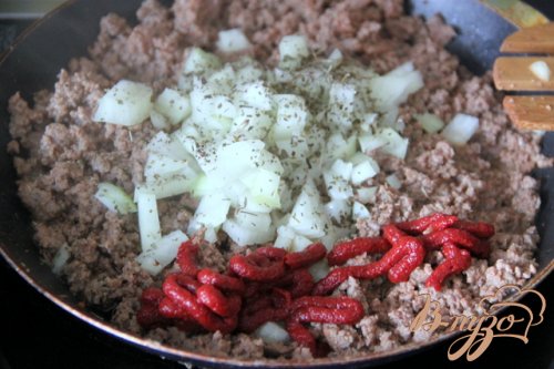 Мусака с брокколи и картофельным пюре Мусака с брокколи и картофельным пюре