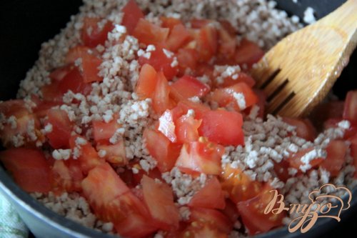 Запеканка из отварного мяса и стручковой фасоли. Запеканка из отварного мяса и стручковой фасоли.