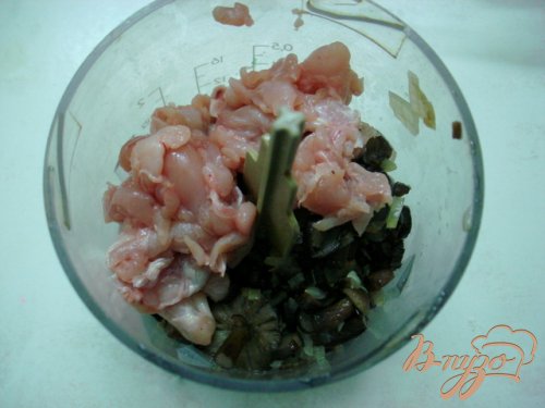 Куриные крылышки фаршированные грибами Куриные крылышки фаршированные грибами