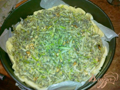 Пирог с яблоками, маком и грецкими орехами Пирог с яблоками, маком и грецкими орехами