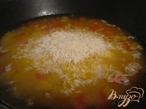 Рис с овощами и кальмарами Рис с овощами и кальмарами