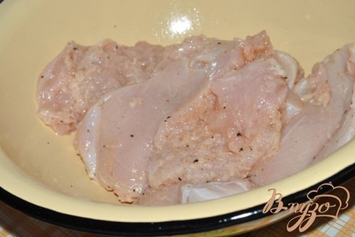 Куриные рулетики с кабачком на пару Куриные рулетики с кабачком на пару