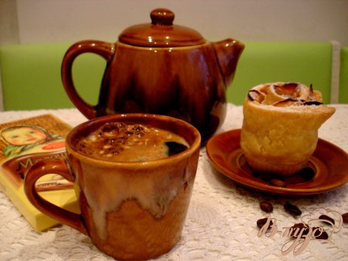 Слойка с яблоками Слойка с яблоками