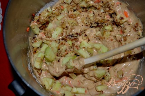 Яблочный кекс с морковью и глазурью пралине Яблочный кекс с морковью и глазурью пралине
