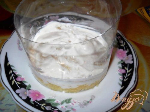 Слоеный салат с тунцом и кукурузой Слоеный салат с тунцом и кукурузой