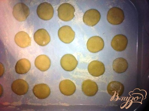 Пончики с мармеладом из розы. Пончики с мармеладом из розы.