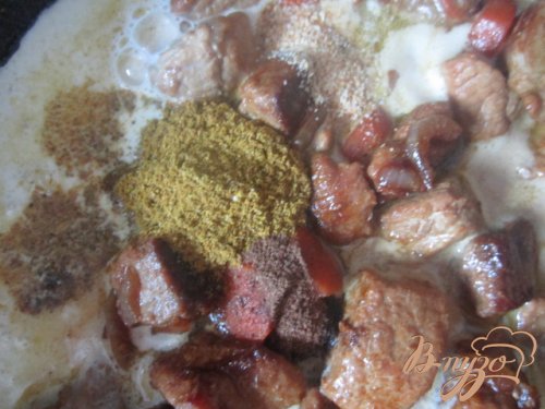 Свинина тушеная с овощами Свинина тушеная с овощами