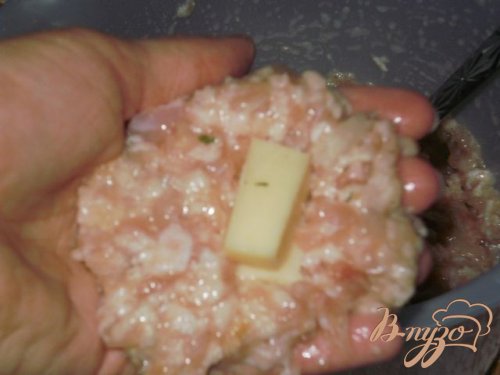 Куриные котлеты в молочном соусе Куриные котлеты в молочном соусе