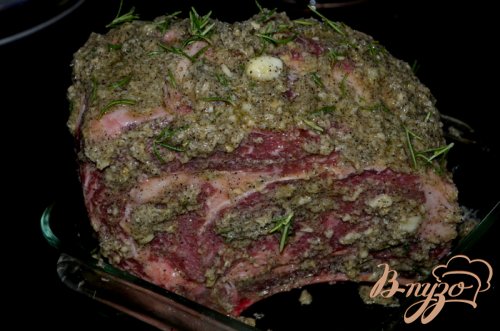 Корейка говяжья с хреновой корочкой Корейка говяжья с хреновой корочкой