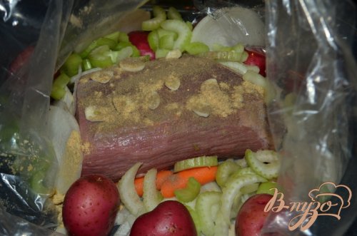 Тушеная нежная говядина с овощами Тушеная нежная говядина с овощами
