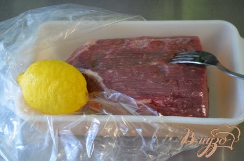 Тушеная нежная говядина с овощами Тушеная нежная говядина с овощами