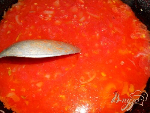 Зеленый борщ с курицей и томатом Зеленый борщ с курицей и томатом