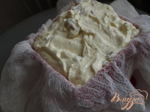 Паска творожная с изюмом и курагой Паска творожная с изюмом и курагой