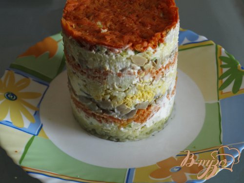 Салат "Пасхальный кулич" Салат "Пасхальный кулич"