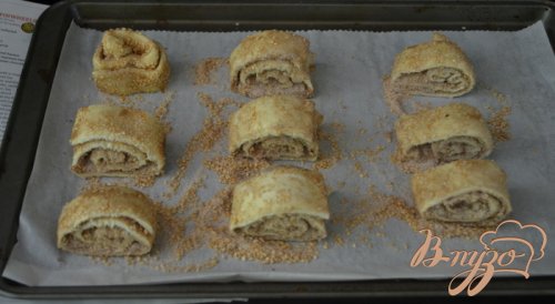 Рулетики с золотистым кунжутом Рулетики с золотистым кунжутом