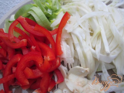 Рагу из куриной грудки и гороха нут Рагу из куриной грудки и гороха нут