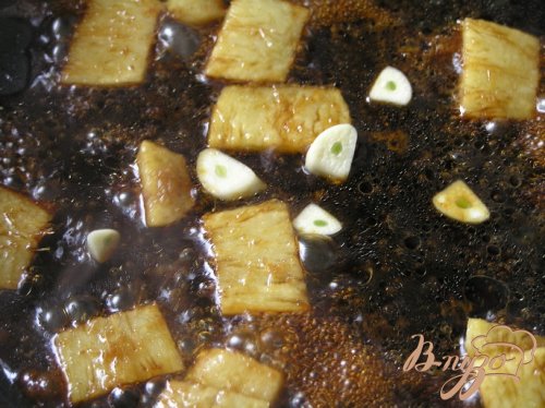 Кальмары, фаршированные мидиями, овощами и кус-кусом Кальмары, фаршированные мидиями, овощами и кус-кусом