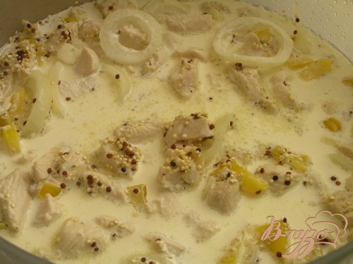 «Кассероль» с курицей, киноа и сладким перцем «Кассероль» с курицей, киноа и сладким перцем