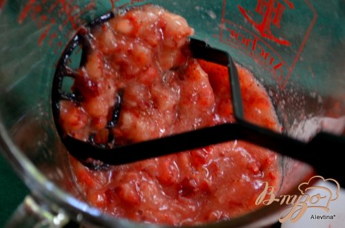 Десерт с клубникой и киви Десерт с клубникой и киви