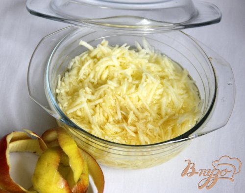 Куриный суп с яблоками и карри Куриный суп с яблоками и карри