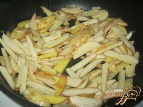 Мясо с баклажанами в горшочке Мясо с баклажанами в горшочке