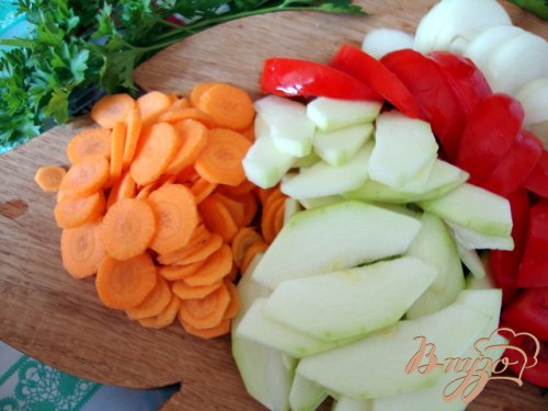 Кабачки тушёные с горошком Кабачки тушёные с горошком
