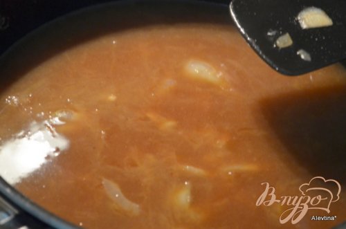 Луковый суп с богатым вкусом Луковый суп с богатым вкусом