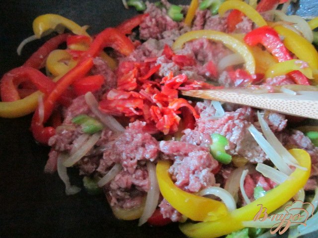 Кукурузный лепешки с мясной начинкой Кукурузный лепешки с мясной начинкой