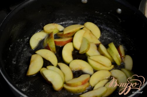 Пицца с курицей и яблоками Пицца с курицей и яблоками