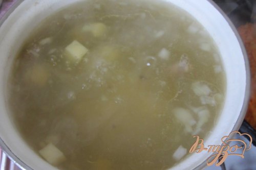 Макаронный суп с куриными сердечками Макаронный суп с куриными сердечками