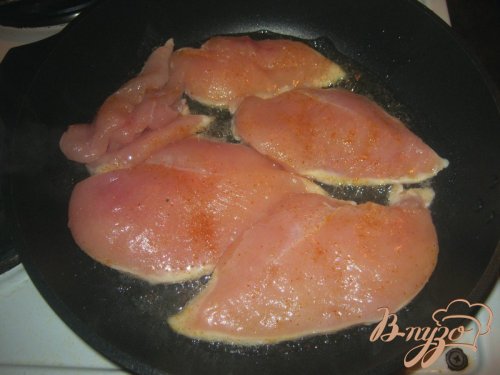 Куриное филе в виноградном соусе Куриное филе в виноградном соусе