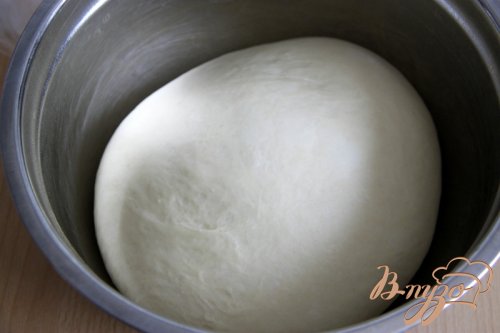 Булочки с колбасой Булочки с колбасой