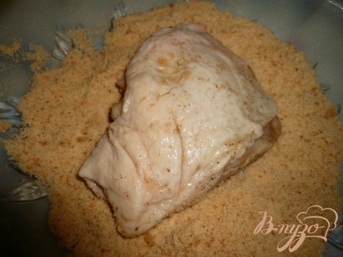 Куриные бедра запеченные в панировке Куриные бедра запеченные в панировке