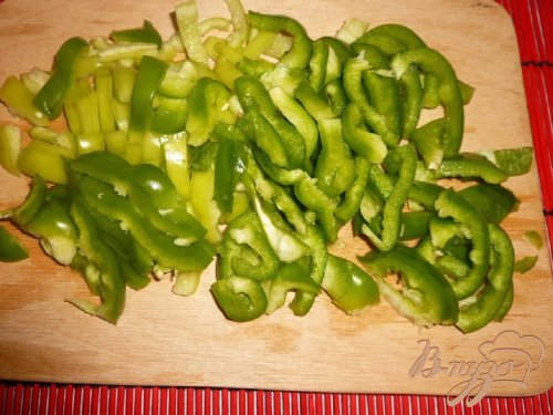 Макароны с болгарским перцем и сыром Макароны с болгарским перцем и сыром