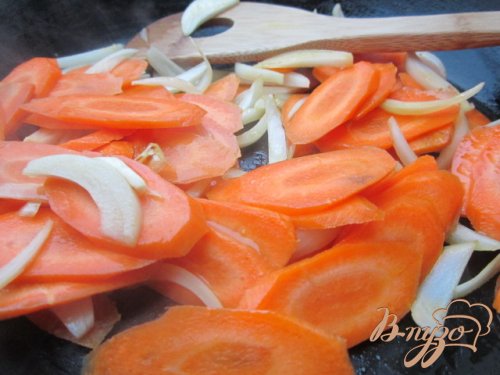 Куриные грудки с морковью в вишневом соке Куриные грудки с морковью в вишневом соке