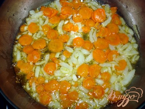 Суп с фрикадельками и сырочками Суп с фрикадельками и сырочками