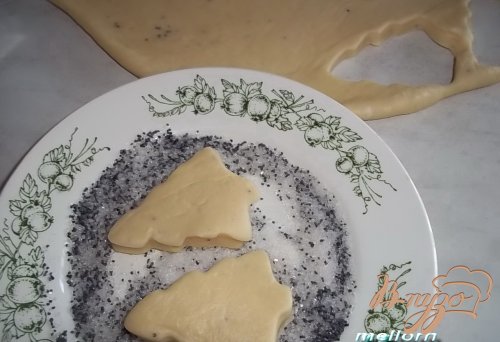Печенье дрожжевое слоеное Печенье дрожжевое слоеное