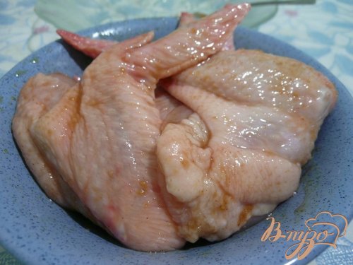 Остро-сладкие куриные крылышки Остро-сладкие куриные крылышки