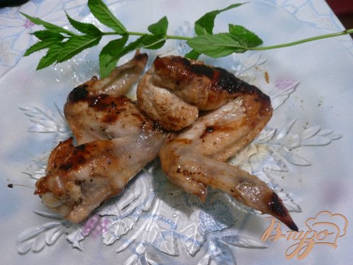 Остро-сладкие куриные крылышки Остро-сладкие куриные крылышки