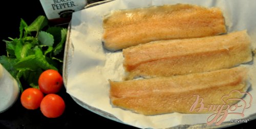 Форель с помидорами и базиликом Форель с помидорами и базиликом