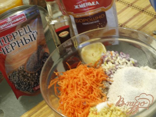 Морковно-нутовые котлеты с цельнозерновой мукой Морковно-нутовые котлеты с цельнозерновой мукой