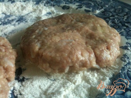 Котлетки с рисом и яблоком (+вкусный соус) Котлетки с рисом и яблоком (+вкусный соус)
