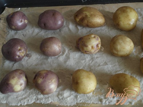 Картофель,запечённый на соли Картофель,запечённый на соли