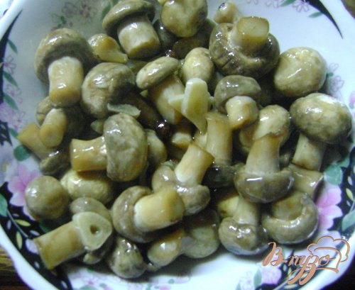 Маринованные шампиньончики Маринованные шампиньончики